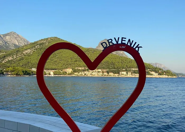 Pansion Palme * Drvenik (Split-Dalmatia)